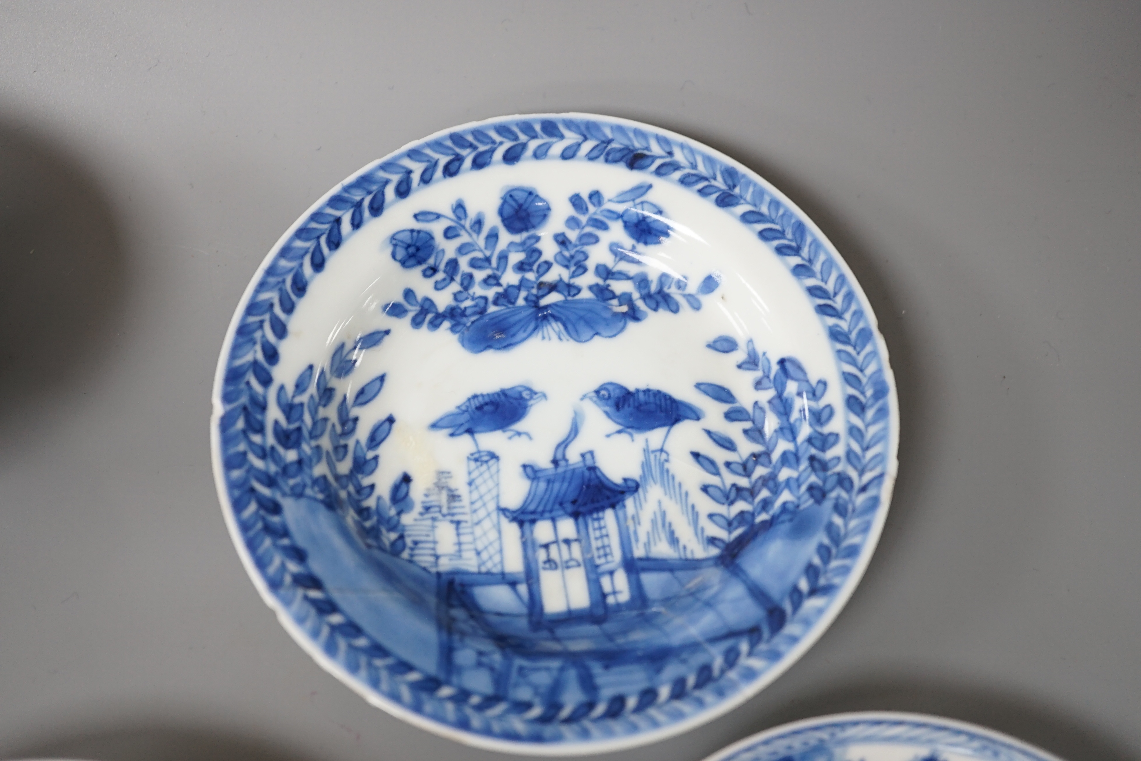 3 Chinese Kangxi blue and white tea bowls and saucers, 10cm diameter